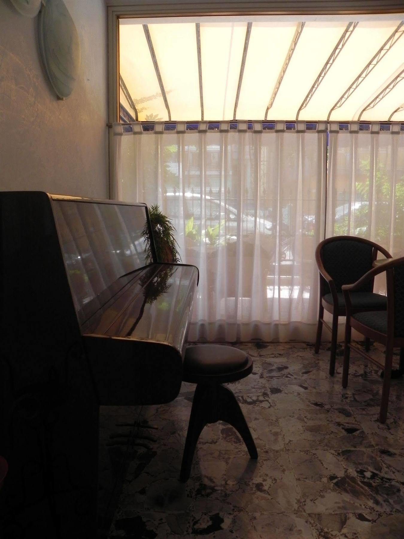 Hotel Antonella カオルレ エクステリア 写真